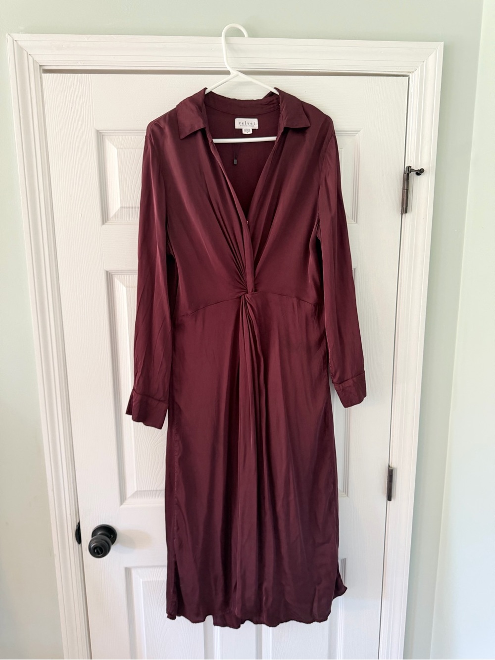 Velvet by Graham & Spencer Burgundy Twist-Front Long Sleeve Midi Dress